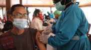 Pelaku pertembakauan Temanggung terima vaksin. (Foto: Diskominfo Jateng)