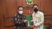 Wakil Walikota Yogyakarta Heroe Poerwadi menerima kunjungan kerja Plt Bupati Bandung Barat Hengki Kuniawan. (Foto: Humas Pemkot Yogya)