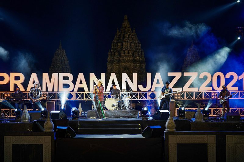 Penampilan Letto membuat ritme Prambanan Jazz Virtual Festival 2021 menjadi cukup dingin. (Foto: Dok. Rajawali Indonesia)