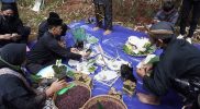 Nyadran Desa Silurah merupakan tradisi budaya unggulan di Kabupaten Batang. Tradisi ini selalu diperingati warga Desa Silurah setiap tanggal 10 Desember 2021 di Hutan Larangan. (Foto: MC Batang)