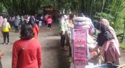 Bazar UMKM di Pesiraman Opak, Padukuhan Tanjungtirto, Kalurahan Kalitirto, Kapanewon Berbah, Minggu (12/12/2021). (Foto: MC Kab Sleman)