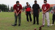 Bupati Blora H. Arief Rohman membuka turnamen Blora Open Woodball yang diselenggarakan dalam rangka memperingati Hari Jadi ke-272 Kabupaten Blora di Lapangan Kridosono, Minggu (5/12/2021) pagi. (Foto: MC Kab. Blora/Teguh)