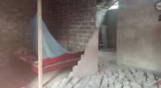 Rumah rusak akibat gempa bumi Magnitudo (M) 5,5 yang mengguncang Halmahera Utara, Provinsi Maluku Utara pada Senin, (10/1/2021) pukul 04.59 WIB. (Foto: BNPB)