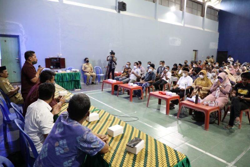 Konsultasi Publik Proyek jalan tol Yogyakarta - Bawen di Desa Tampir Kulon, Kecamatan Candimulyo, Kabupaten Magelang, Selasa (18/1/2022). (Foto: Diskominfo Jateng)