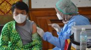 Pemkot Yogya melaksakan vaksinasi untuk anak 6-11 tahun. Percepatan vaksinasi ini terus dilakukan, salah satunya untuk mendukung persiapkan dilaksanakannya Pembelajaran Tatap Muka (PTM) 100 persen. (Foto: Humas Pemkot Yogya)