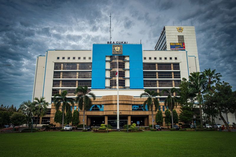 Direktorat Jenderal Bea dan Cukai (DJBC) dan Inspektorat Jenderal Kementerian Keuangan (Itjen Kemenkeu) menindak pegawai Bea Cukai Soekarno Hatta yang diduga melakukan pelanggaran integritas. (Foto: DJBC)