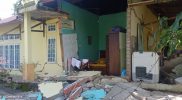 Sejumlah bangunan rusak akibat gempa di sejumlah wilayah Sumatra Barat pada Jumat (25/2/2022). Parameter gempa yang terjadi bermagnitudo (M)6,2 dan berlangsung pada pukul 08.39 WIB. (Foto: BPBD Sumatra Barat)