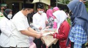 Wakil Gubernur Jawa Tengah, Taj Yasin Maimoen menghadiri peringatan Isra Mi’raj 1442 Hijriah di Balai Desa Wadas, Kecamatan Bener Kabupaten Purworejo, Selasa (1/3/2022). (Foto: Humas Jateng)