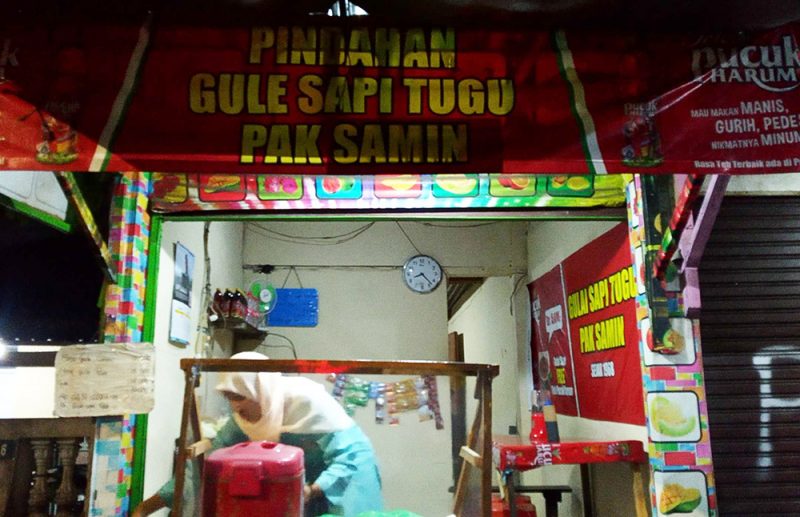 Gulai Sapi Pak Samin yang dulu berjualan di sekitar simpang empat Tugu Yogyakarta sejak tahun 1968, kini pindah di Jalan Tentara Pelajar. (Foto: Humas Pemkot Yogya)