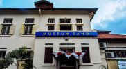 Museum Sandi berada di Jalan Faridan M Noto nomor 21 Kotabaru, Kemantren Gondokusuman, Yogyakarta. Museum ini menyimpan berbagai benda bersejarah tentang ilmu kriptografi Indonesia. (Foto: Humas Pemkot Yogya)