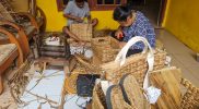 Perajin enceng gondok Bengok Craft berkembang berkat Lapak Ganjar. (Foto: Diskominfo Jateng)