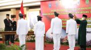 Gubernur Jawa Tengah Ganjar Pranowo melantik empat Penjabat (Pj) kepala daerah di Grhadhika Bhakti Praja, Minggu (22/5/2022). Foto: Humas Jateng