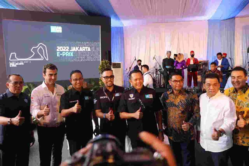 Meet and greet Jakarta E-Prix 2022 di Monas, Jakarta Pusat, pada Kamis (2/6/2022). Foto: PPID DKI Jakarta