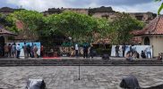 Suasana melukis bersama di Plaza Ngasem dalam rangka "Dirgahoreee Mas Tugiman" dan kenduri rakyat. Foto: Ist
