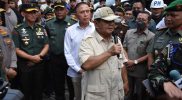 Menhan RI Prabowo Subianto dalam kunjungan kerjanya di Yogyakarta, Rabu (3/5/2023). (Foto: Penrem 072PMK)